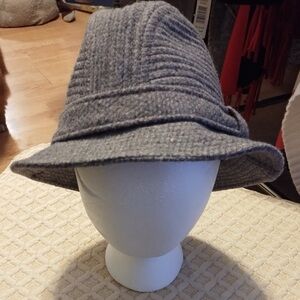 Trav’ler by Country Gentleman gray fedora